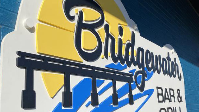 meck-bridgewater Bridgewater Bar & Grill Mecklenburg