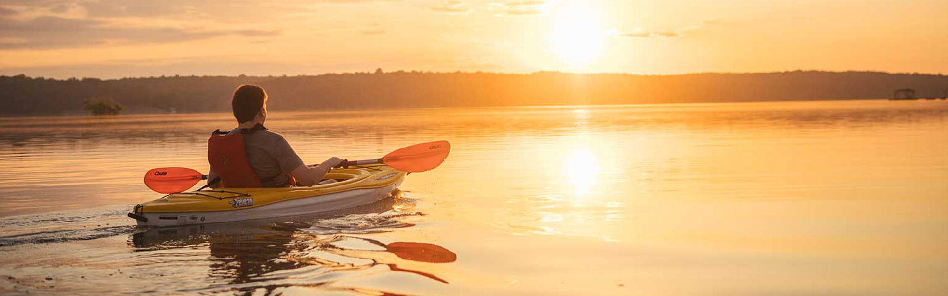 kayaking-sunset-mecklenburg kayaking at sunset in Mecklenburg